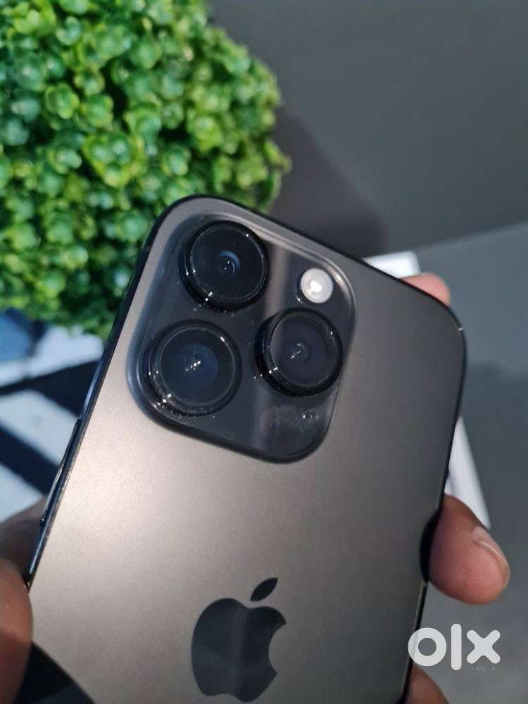 Selling My I Phone14 Pro Max 256 GB, 98% Battery Life, Good Condition.