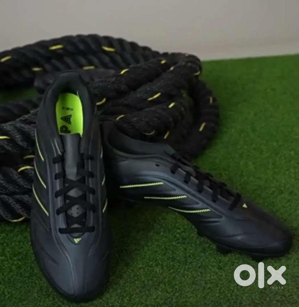 Adidas Football shoes (studs)