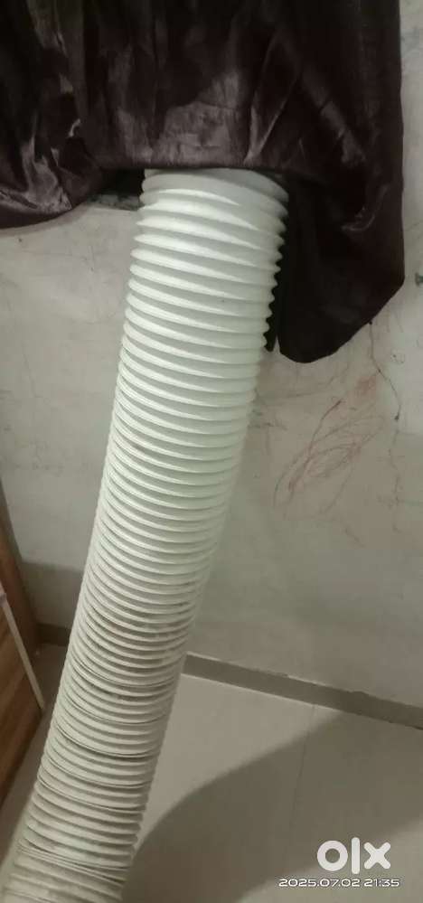 Portable 1.5 ton AC croma company. Good Cooling..sell urgent