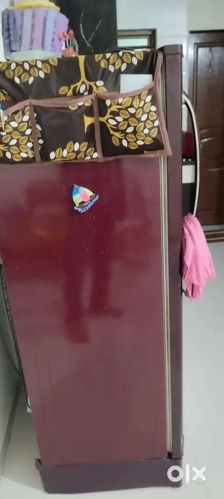 5-Star-Rating-LG-fridge/ Refrigerator235 ltr-256 unit consumption