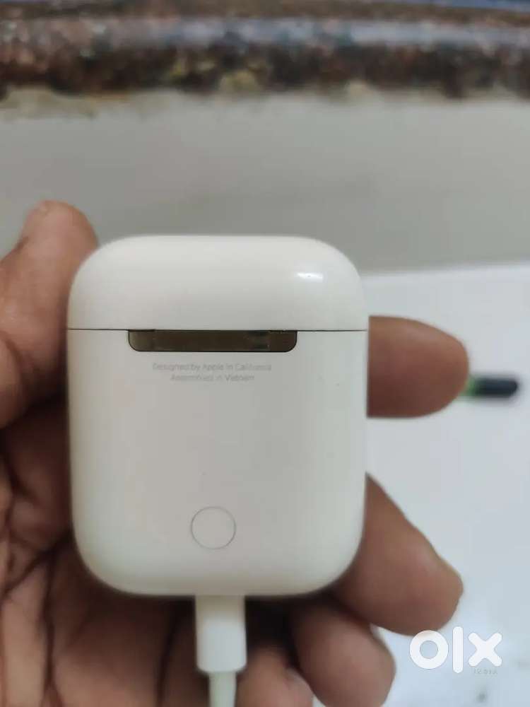 Apple airpods 2nd generation