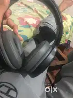 Boat orginal headset no complaints with box