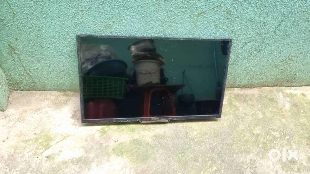 Sony 80 cm (32 inches) Bravia HD Ready LED TV KLV-32R412D (Black) (201