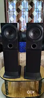 KEF Q30 MADE IN ENGLAND