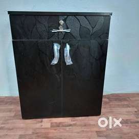 Wooden And Metal Racks For Sale
