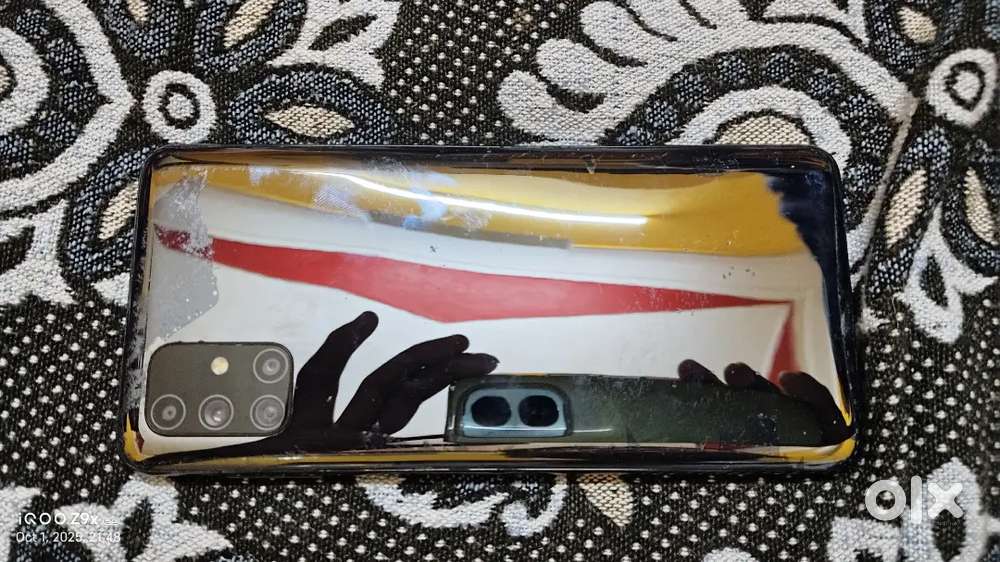 Samsung m51