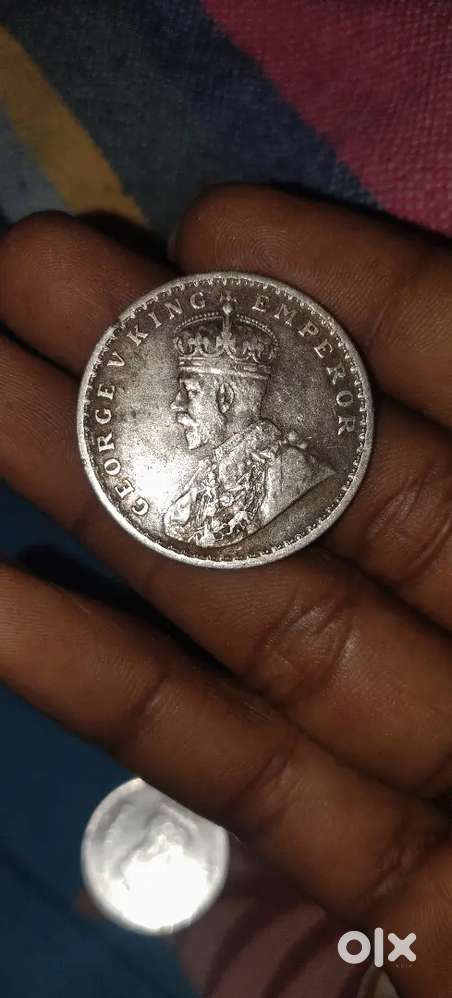 1913 mein banaa hua Sikka hai Chandi ka Sikka