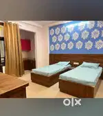 JMD megalopolis, Hans business park, Omax mall nearby pg available