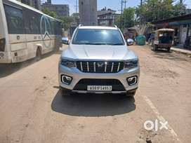Top-Model Scorpio N for Sale | Immaculate Condition