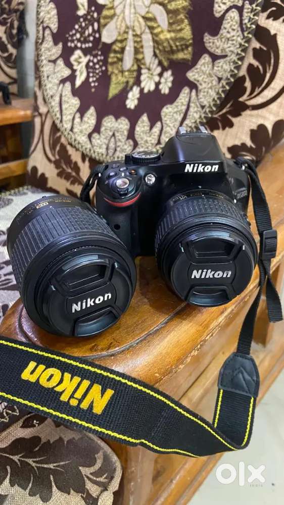 Nikon D5200 DSLR + 18-55mm kit Lens with 55-200mm secondry Lens