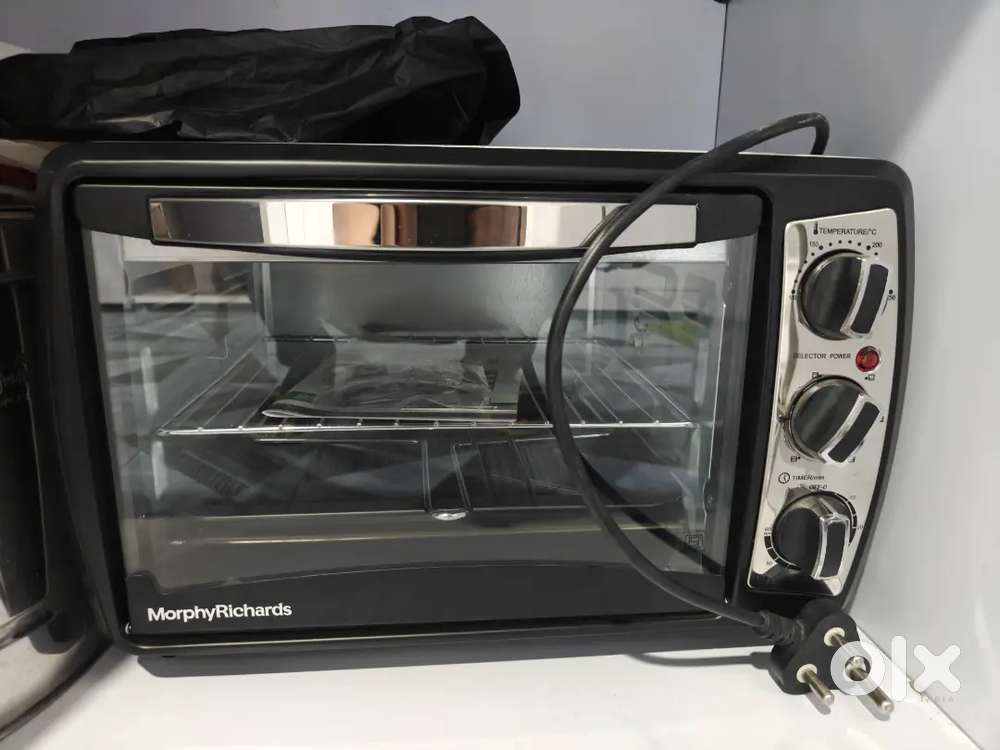 Morphy Richards microwave oven