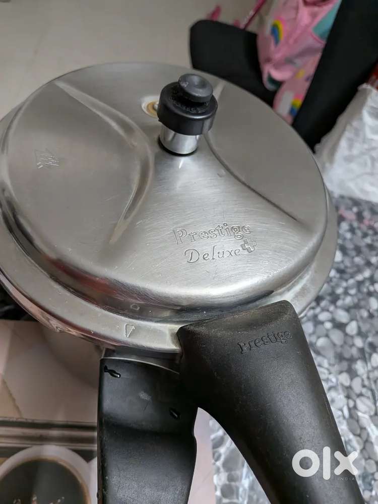 Prestige Deluxe Pressure Cooker 5Litre