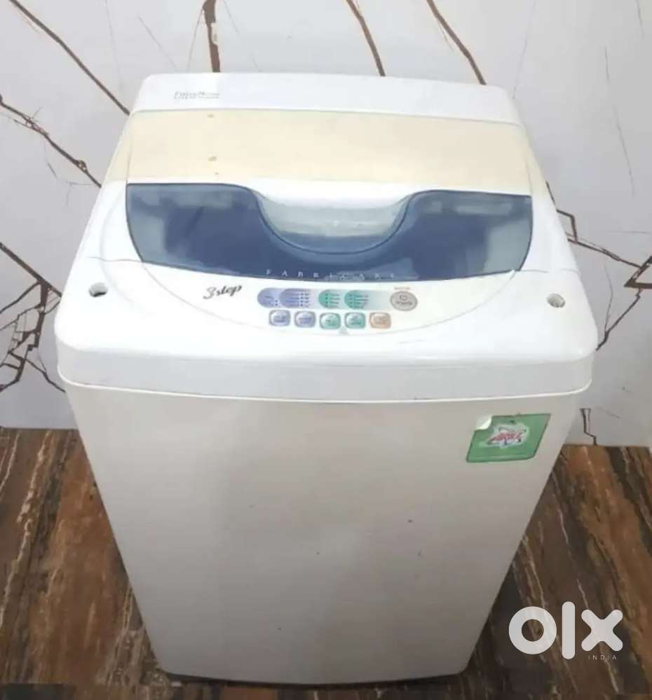 Second Hand Washing Machine showroom