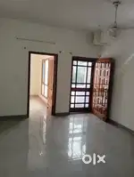 Rent 3bhk semi furnished society flat nr ballupur chowk ONGC chowk