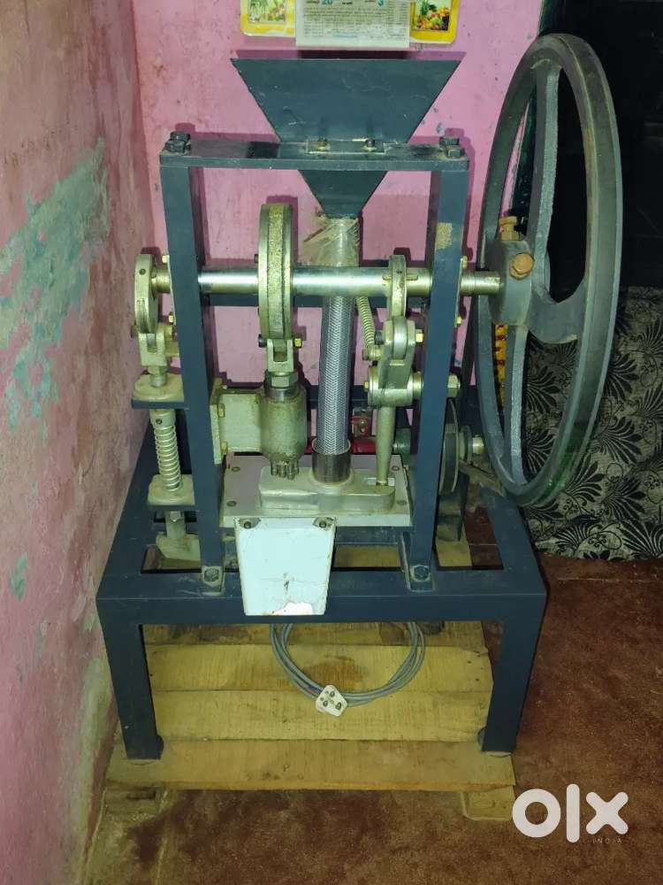 Karpooram manufacturing machine