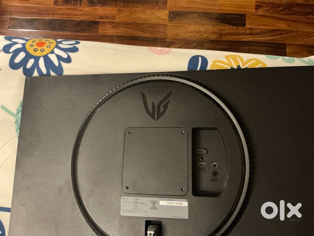 LG monitor for sale