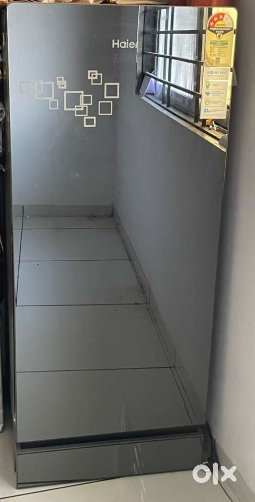 Haier 192L Glass Door Fridge – Excellent Cooling & Condition