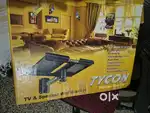Tv stand in good condition
