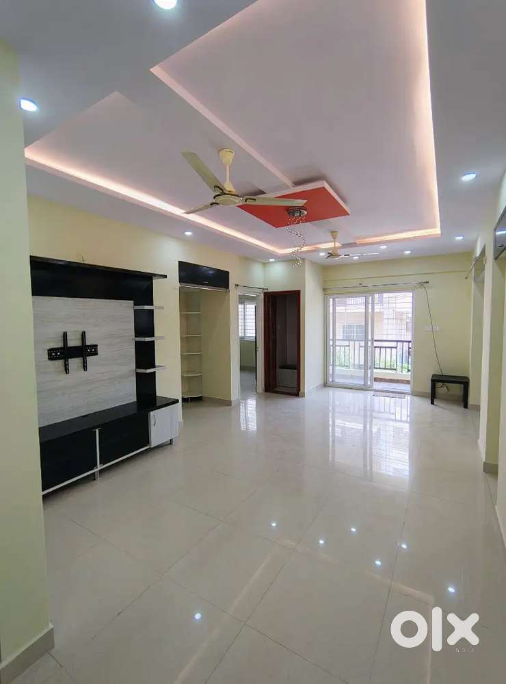 3BHK SEMI FURNISHED FLAT HOODI WHITEFIELD