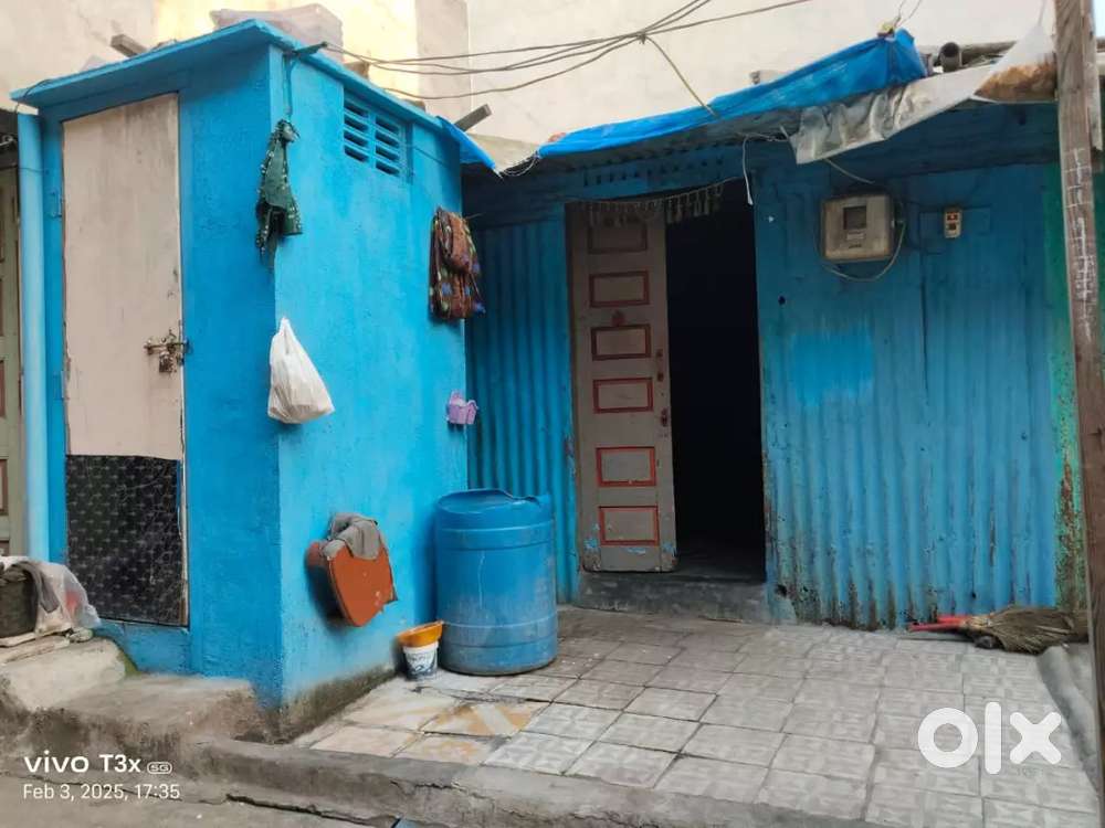 For sale 31 Jalaramnagar half plot house