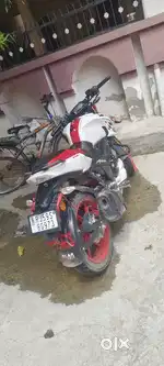 मुझे दूसरी बाइक लेनी है