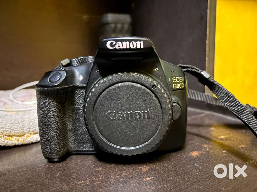 Almost Unused -Canon EOS 1300D DSLR Camera with 18-55mm Lens