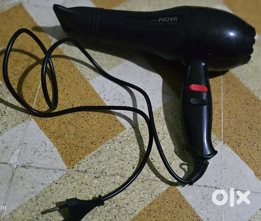 Hair dryer