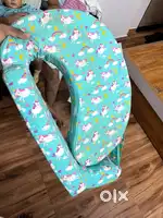 Baby Feeding Pillow