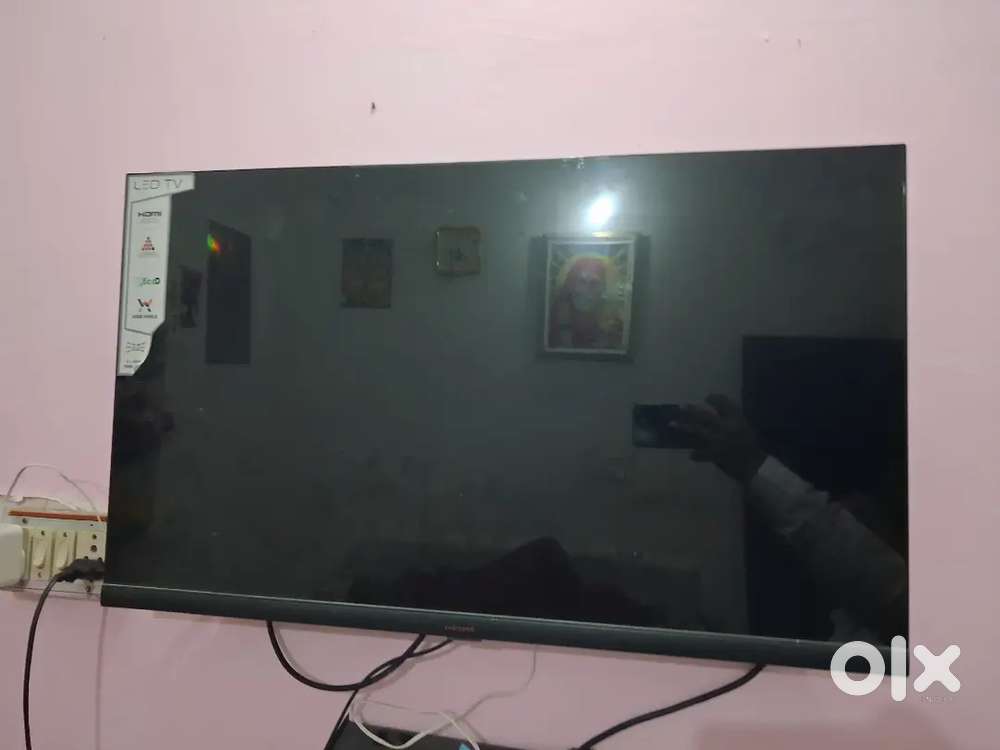 New led 7ya 8 mont .. Assemble abhi guarantee mein hai bahut must hai