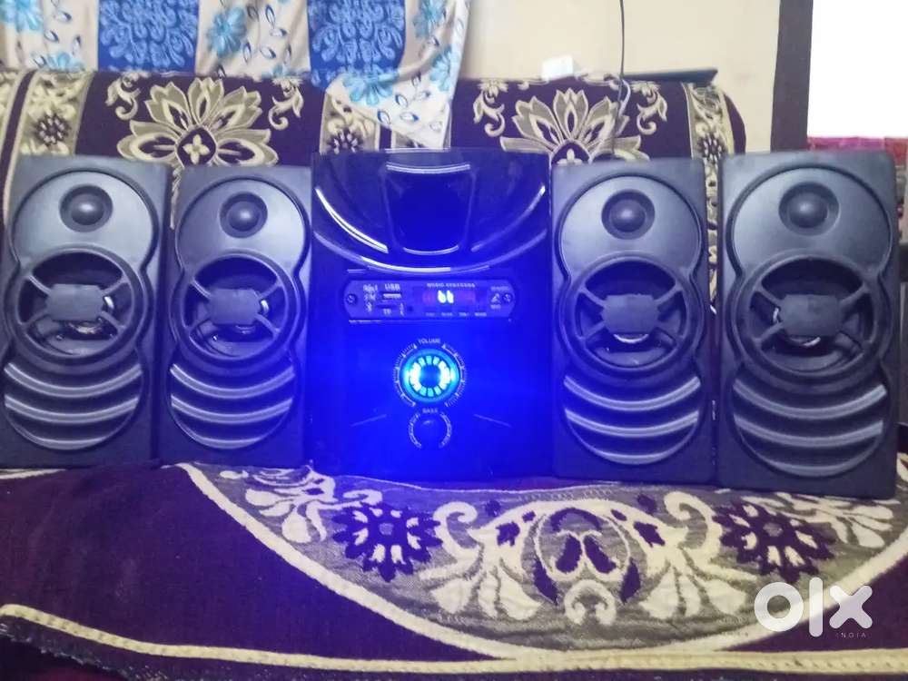Spice speaker new and with box 1 year guarantee
