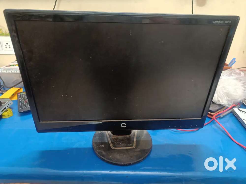 Monitor with CPU( without hard disk)