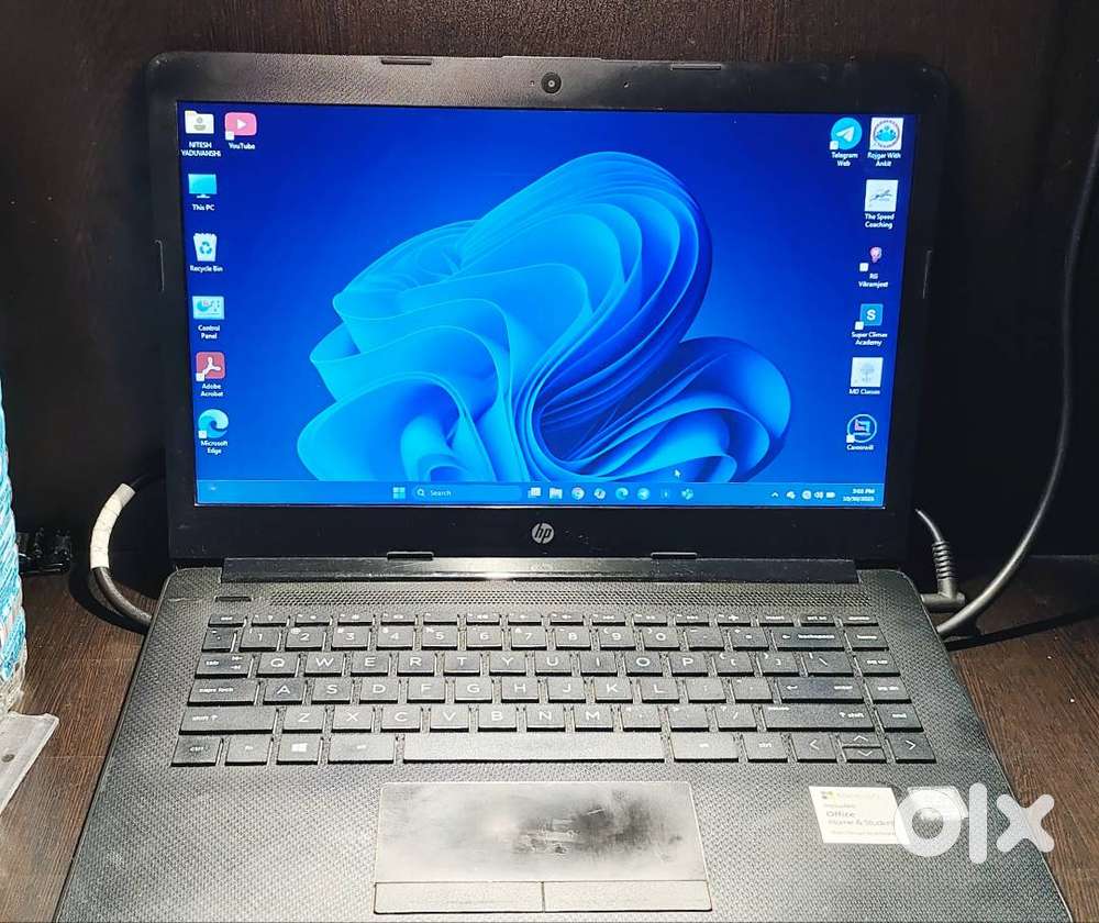 HP laptop 14q