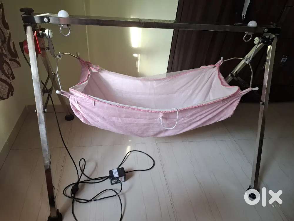 Electric cradle/Electric swing