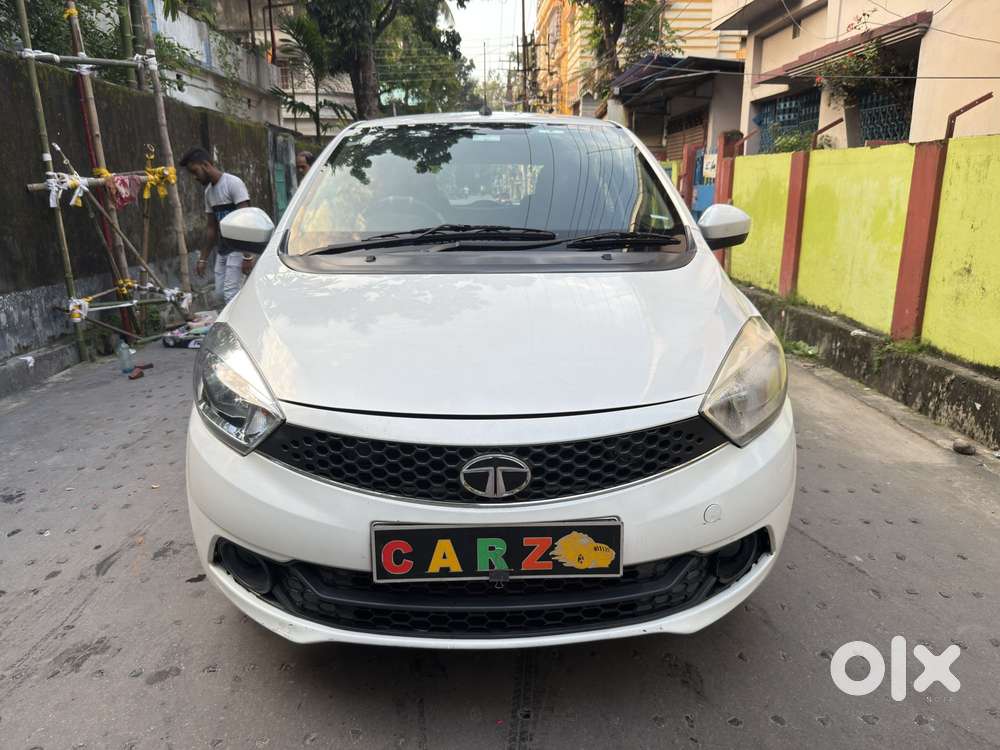 Tata Tiago 1.2 Revotron XT (O), 2019, Petrol