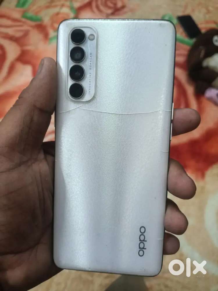 Oppo reno 4 pro