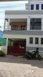 Near HP gas godown Yanamalakuduru