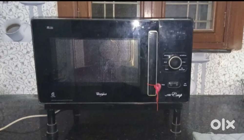 Whirlpool microwave with stand