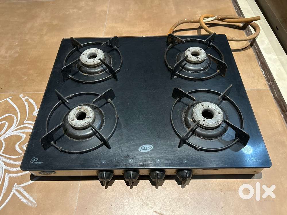 Glen glass top four burner stove