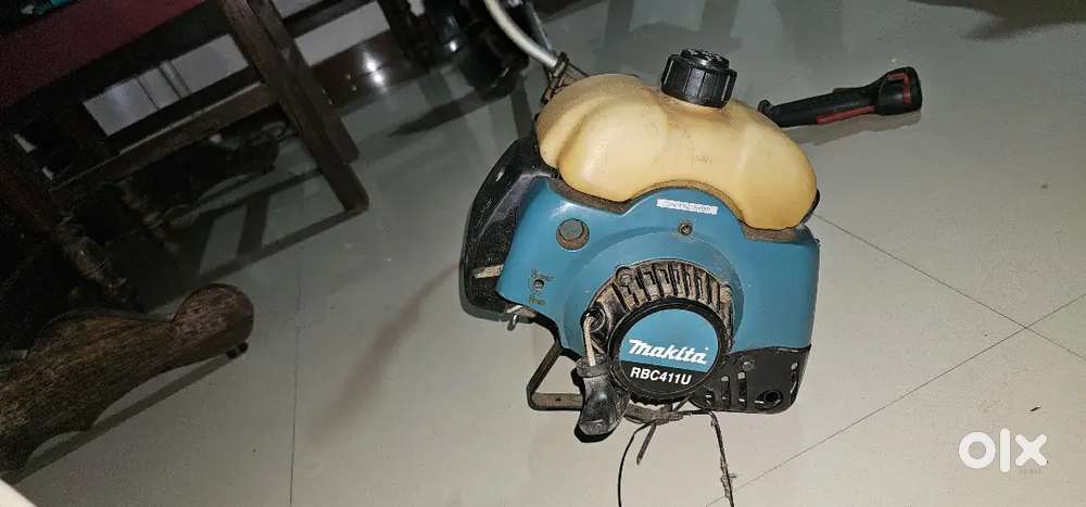 MAKITA GRASS CUTTING MACHINE 2HP , 40 CC