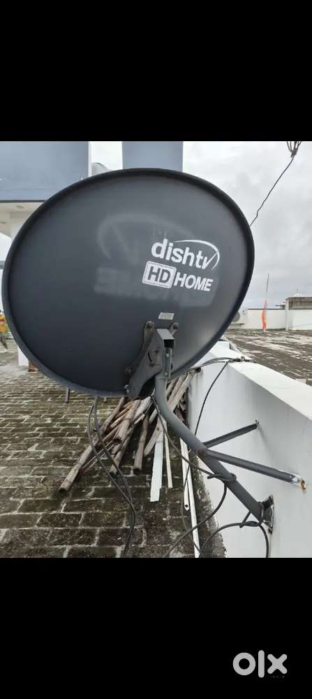 Dishtv Box and Antenna