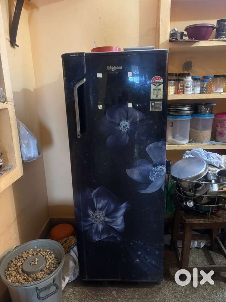 Whirlpool fridge 280 liters
