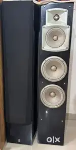 Yamaha Speakers full 5 speakers set
