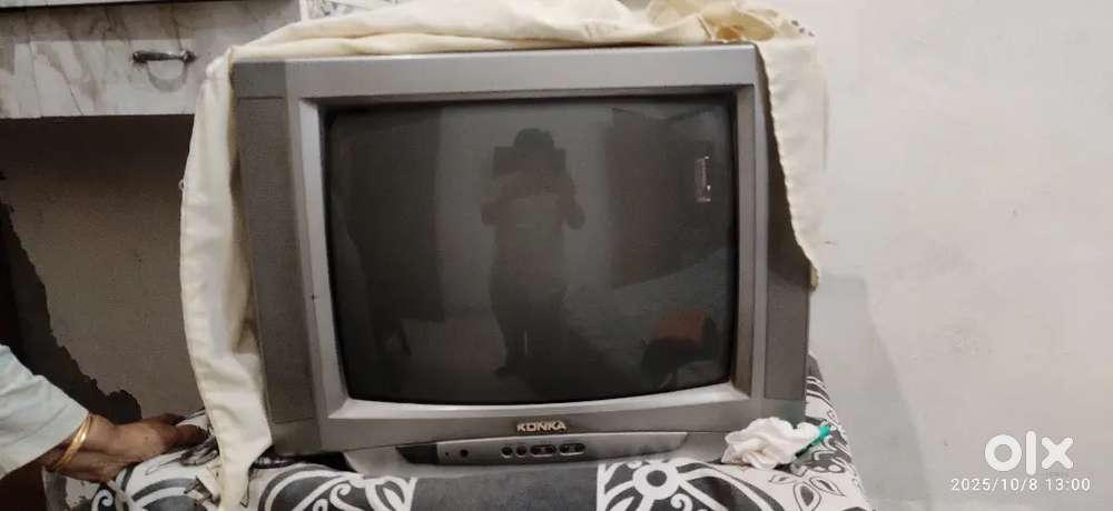 Television (TV)