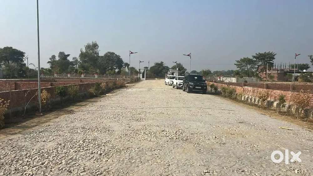 Gated society Sultanpur road per jalsa resort kabirpur se najdeek