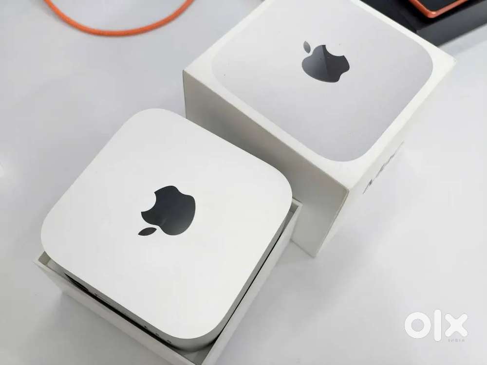 Apple Mac mini M4 Chip 2024 Mini Tower (16GB, 256GB SSD)