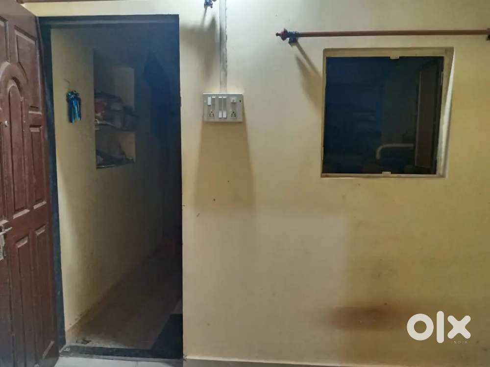 1 bhk bhadyane dene aahai