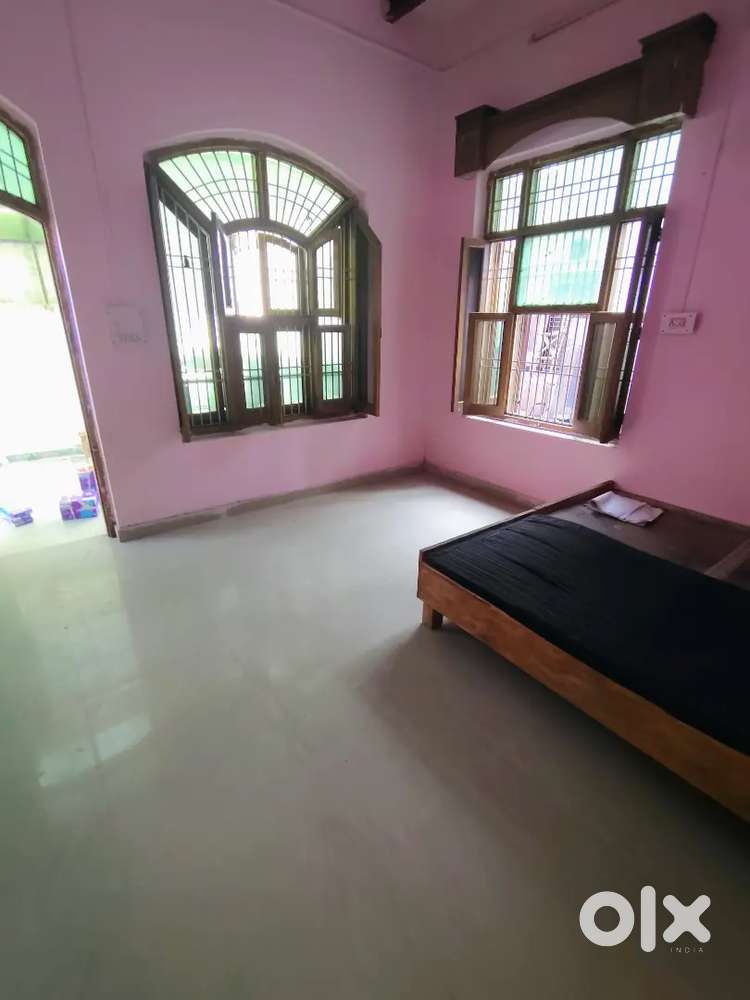 Deswal pg ( single room also available)