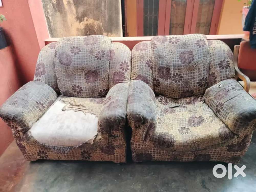 Five years old Used sofa