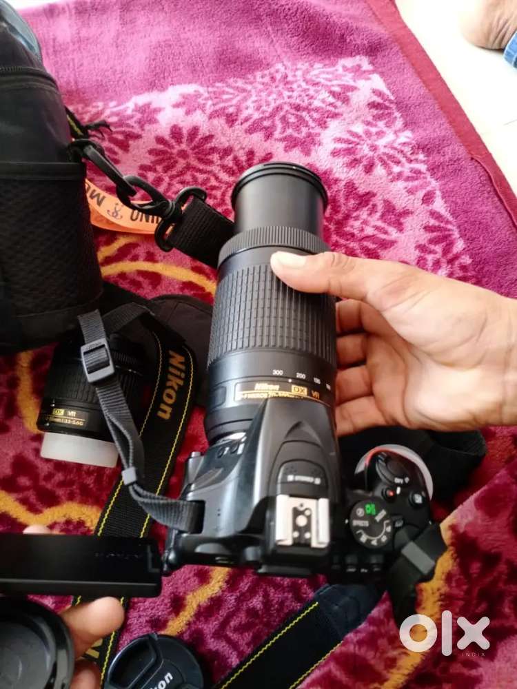 Nikon camera d5600 DSLR