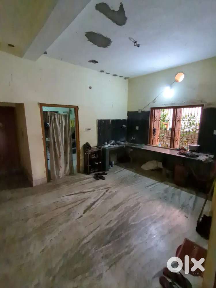 Single room for rent only for bachelor's